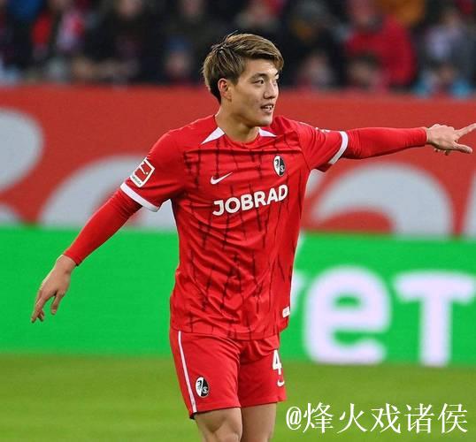 堂安律绝杀助法兰克福1-0力克奥格斯堡,马西马班登场亮眼 堂安律绝杀助法兰克福1-0力克奥格斯堡,马西马班登场亮眼